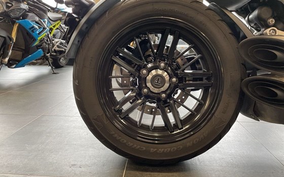 Gebrauchtmotorrad Triumph Rocket 3 R - Bild 10