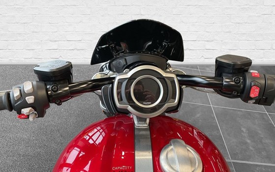 Gebrauchtmotorrad Triumph Rocket 3 R - Bild 6
