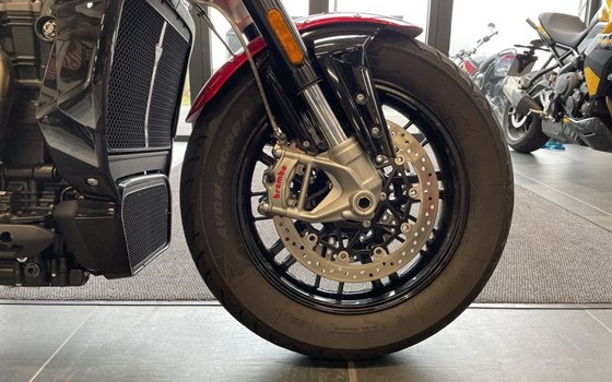 Gebrauchtmotorrad Triumph Rocket 3 R - Bild 8