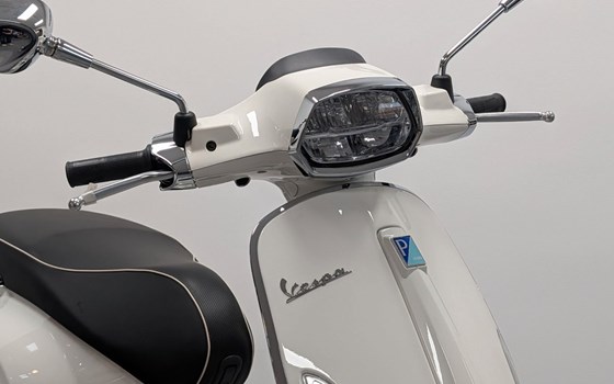 Neufahrzeug Vespa Sprint 50 S - Bild 6