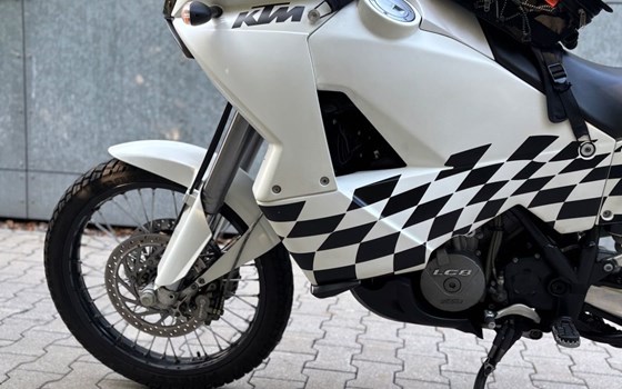 Gebrauchtmotorrad KTM 950 Adventure S - Bild 16