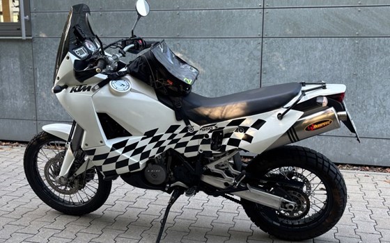 Gebrauchtmotorrad KTM 950 Adventure S - Bild 7