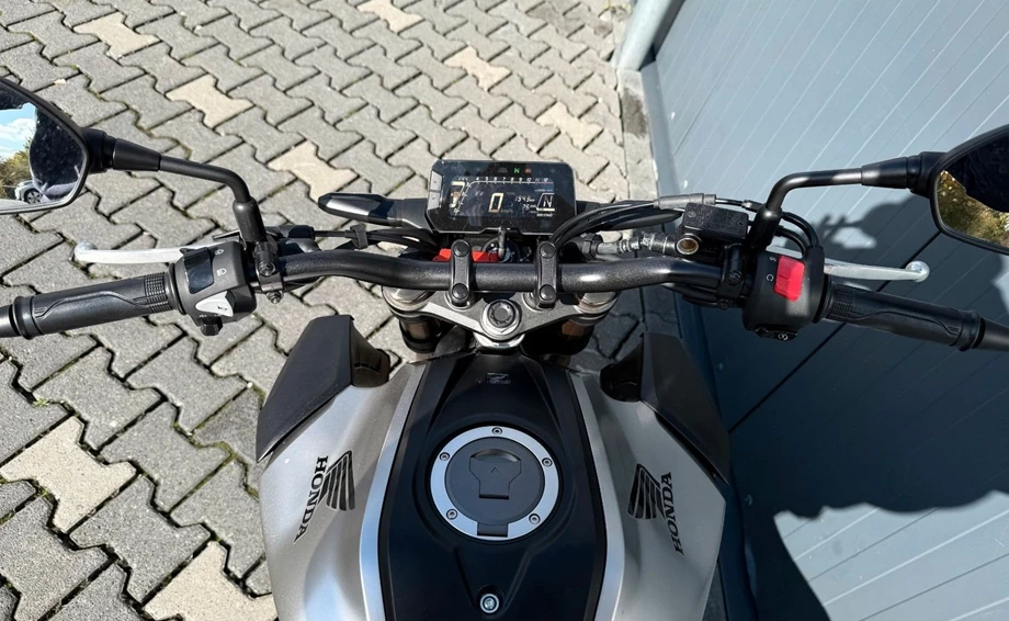 Angebot Honda CB125R Bild 4: Angebot Honda CB125R