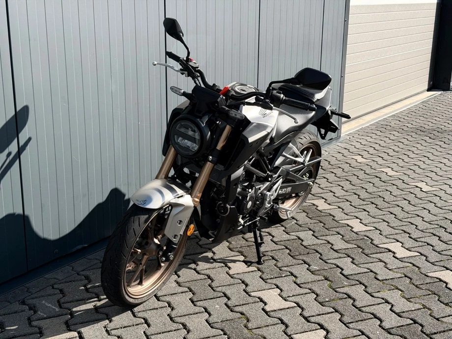 Angebot Honda CB125R Bild 6: Angebot Honda CB125R