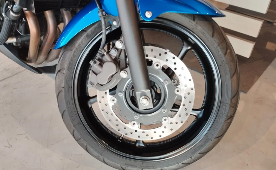 Angebot Yamaha XJ6 Diversion Bild 8: Angebot Yamaha XJ6 Diversion