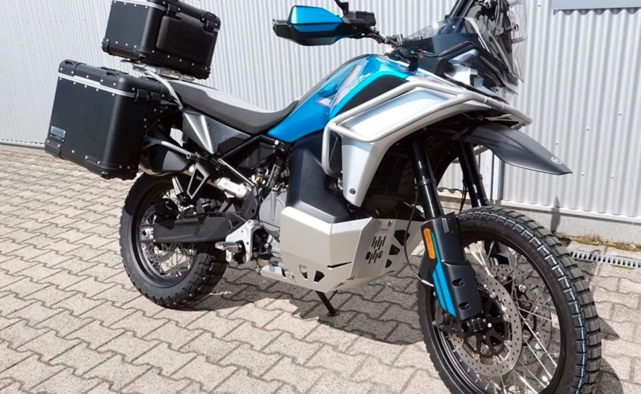 Angebot CFMOTO 800MT-X Bild 2: Angebot CFMOTO 800MT-X