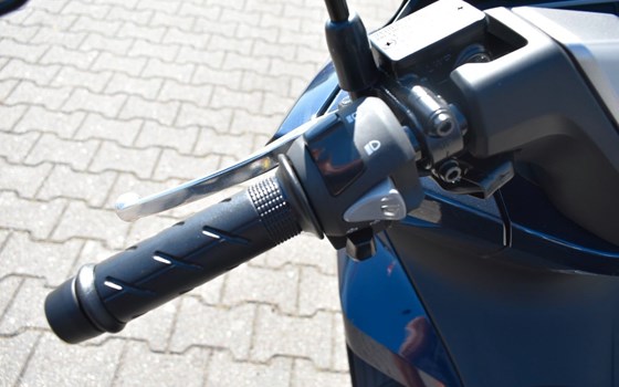 Gebrauchtmotorrad Honda PCX125 - Bild 8