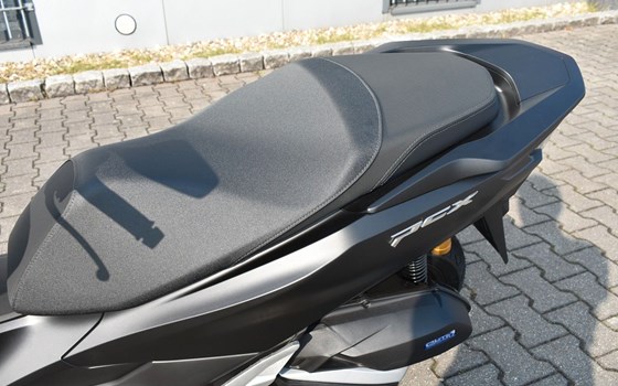 Gebrauchtmotorrad Honda PCX125 - Bild 5