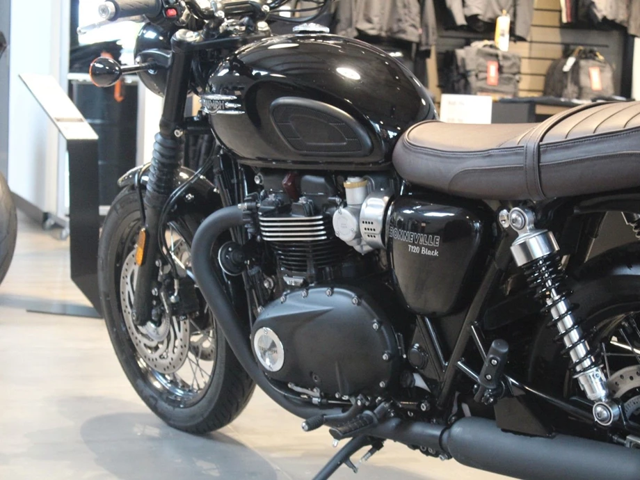 Angebot Triumph Bonneville T120 Black Bild 4: Angebot Triumph Bonneville T120 Black