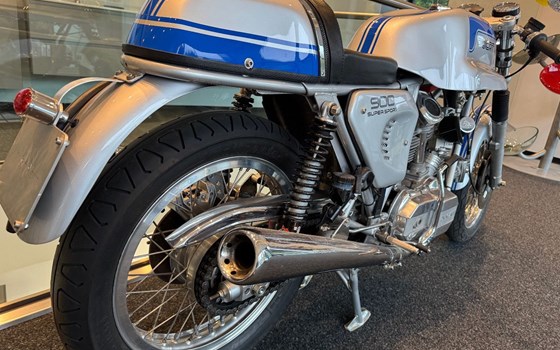 Gebrauchtmotorrad Ducati 900 Nuda Sport - Bild 2