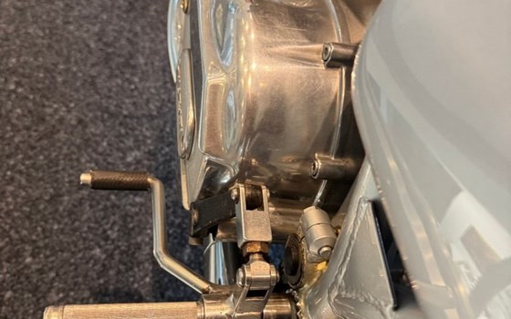 Gebrauchtmotorrad Ducati 900 Nuda Sport - Bild 8