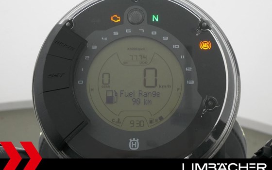 Gebrauchtmotorrad Husqvarna Svartpilen 125 - Bild 12