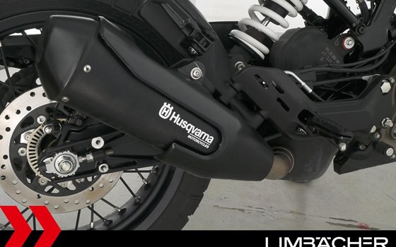 Gebrauchtmotorrad Husqvarna Svartpilen 125 - Bild 15