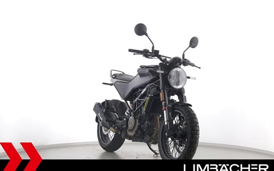 Gebrauchtmotorrad Husqvarna Svartpilen 125 - Bild 2