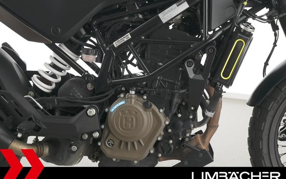 Gebrauchtmotorrad Husqvarna Svartpilen 125 - Bild 22