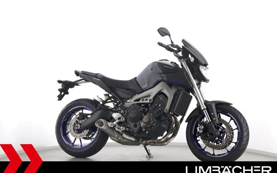 Gebrauchtmotorrad Yamaha MT-09 - Bild 1
