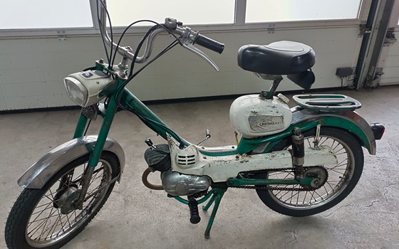 Gebrauchtmotorrad Benelli 125 - Bild 1 Gebrauchtmotorrad Benelli 125 - Bild 1