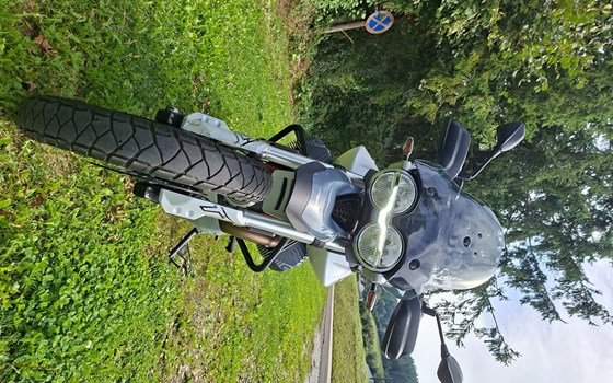 Gebrauchtmotorrad Moto Guzzi V85 TT - Bild 3 Gebrauchtmotorrad Moto Guzzi V85 TT - Bild 3