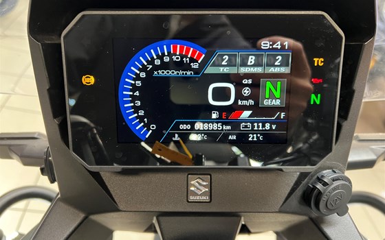 Gebrauchtmotorrad Suzuki V-Strom 800 - Bild 8 Gebrauchtmotorrad Suzuki V-Strom 800 - Bild 8