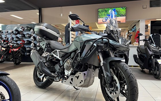 Gebrauchtmotorrad Suzuki V-Strom 800 - Bild 2 Gebrauchtmotorrad Suzuki V-Strom 800 - Bild 2