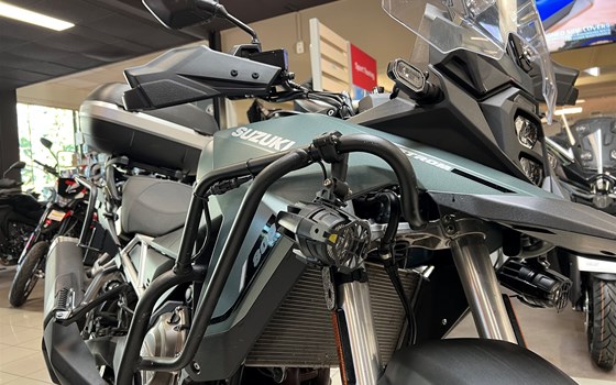 Gebrauchtmotorrad Suzuki V-Strom 800 - Bild 3 Gebrauchtmotorrad Suzuki V-Strom 800 - Bild 3