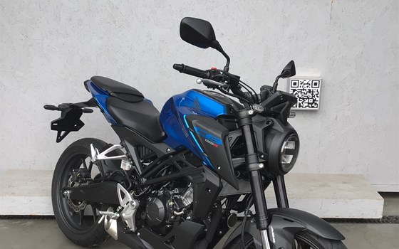 Gebrauchtmotorrad Honda CB125R - Bild 2