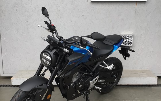 Gebrauchtmotorrad Honda CB125R - Bild 4