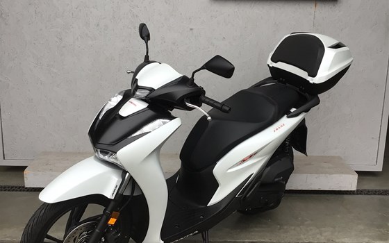 Gebrauchtmotorrad Honda SH125 - Bild 4