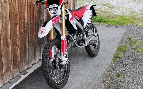 Gebrauchtmotorrad Vent Baja RR 50 - Bild 1 Gebrauchtmotorrad Vent Baja RR 50 - Bild 1