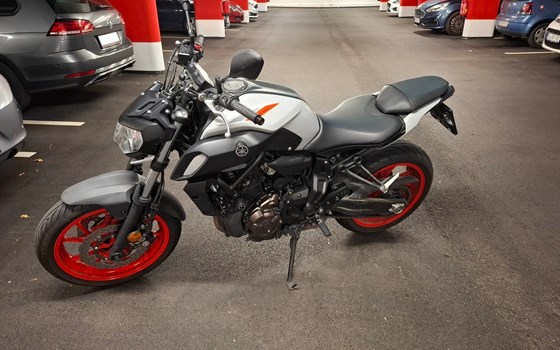 Gebrauchtmotorrad Yamaha MT-07 - Bild 1