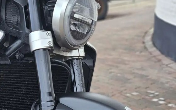 Gebrauchtmotorrad Honda CB 1000 R - Bild 1