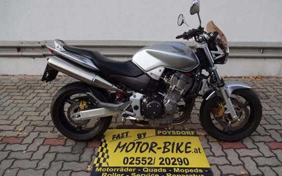 Gebrauchtmotorrad Honda CB 900 F Hornet - Bild 1 Gebrauchtmotorrad Honda CB 900 F Hornet - Bild 1