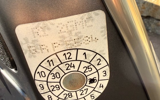 Gebrauchtmotorrad Vespa GTS 300 hpe - Bild 11