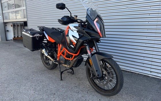 Gebrauchtmotorrad KTM 1290 Super Adventure R - Bild 2 Gebrauchtmotorrad KTM 1290 Super Adventure R - Bild 2