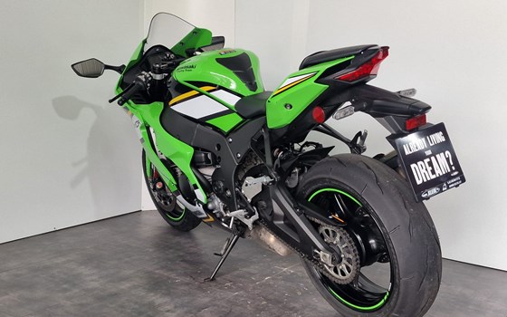 Gebrauchtmotorrad Kawasaki Ninja ZX-10R - Bild 2 Gebrauchtmotorrad Kawasaki Ninja ZX-10R - Bild 2