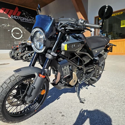GEBRAUCHTFAHRZEUG Husqvarna Svartpilen 401