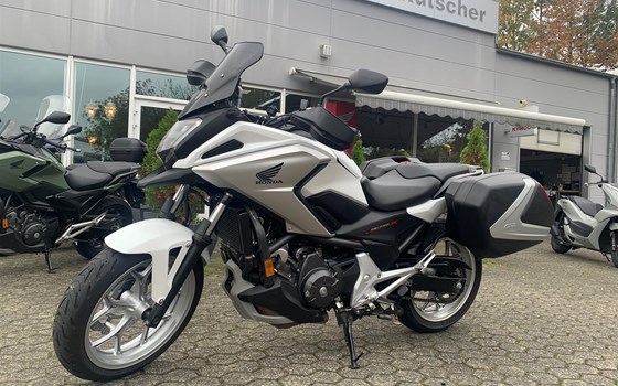Gebrauchtmotorrad Honda NC750X - Bild 1