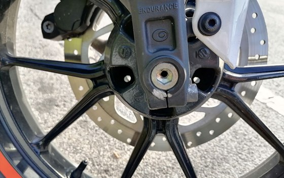 Gebrauchtmotorrad KTM 125 Duke - Bild 10 Gebrauchtmotorrad KTM 125 Duke - Bild 10