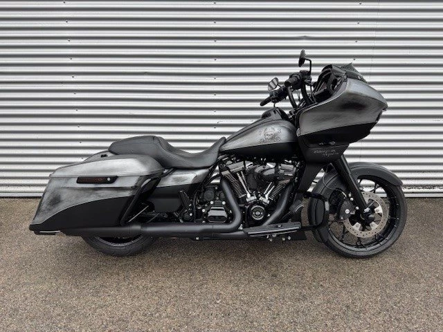 Harley-Davidson Touring Road Glide Special FLTRXS (Premium Sonderlackierung) - Bild 2