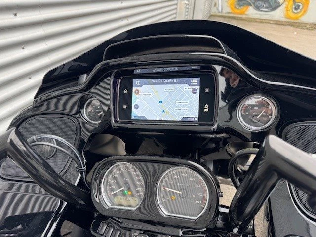 Harley-Davidson Touring Road Glide Special FLTRXS (Premium Sonderlackierung) - Bild 9