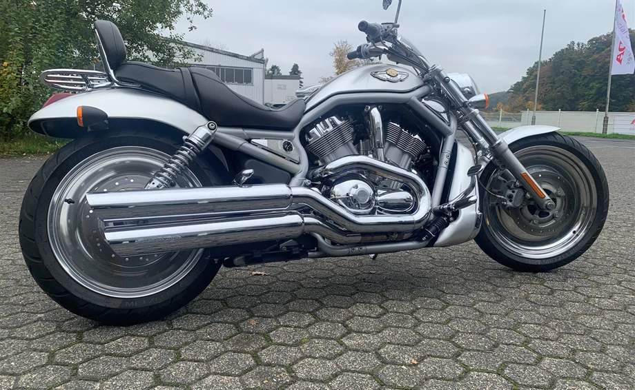 Offer Harley-Davidson V-Rod VRSCA Bild 5: Offer Harley-Davidson V-Rod VRSCA