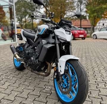 Gebrauchtmotorrad Yamaha MT-09 - Bild 2