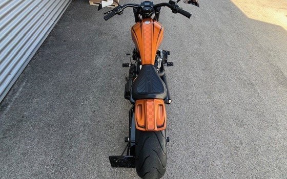 Gebrauchtmotorrad Harley-Davidson Softail Breakout 114 FXBRS - Bild 12 Gebrauchtmotorrad Harley-Davidson Softail Breakout 114 FXBRS - Bild 12