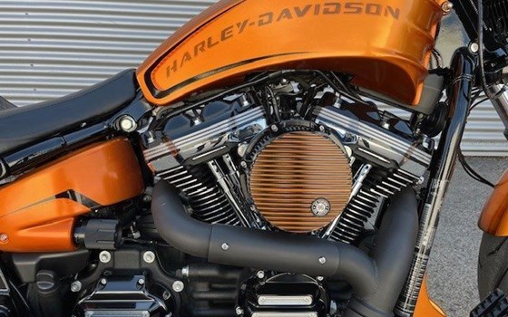 Gebrauchtmotorrad Harley-Davidson Softail Breakout 114 FXBRS - Bild 6 Gebrauchtmotorrad Harley-Davidson Softail Breakout 114 FXBRS - Bild 6