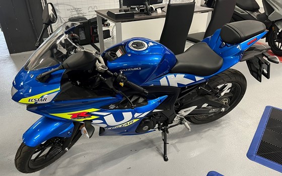 Gebrauchtmotorrad Suzuki GSX-R125 - Bild 1 Gebrauchtmotorrad Suzuki GSX-R125 - Bild 1