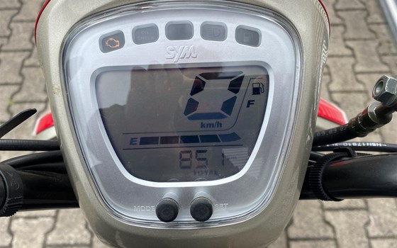 Gebrauchtmotorrad Sym MIO 50i - Bild 8