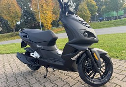 Neumotorrad Peugeot Speedfight 4 50 4T