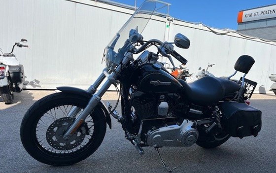 Gebrauchtmotorrad Harley-Davidson Dyna Super Glide Custom FXDC - Bild 10 Gebrauchtmotorrad Harley-Davidson Dyna Super Glide Custom FXDC - Bild 10