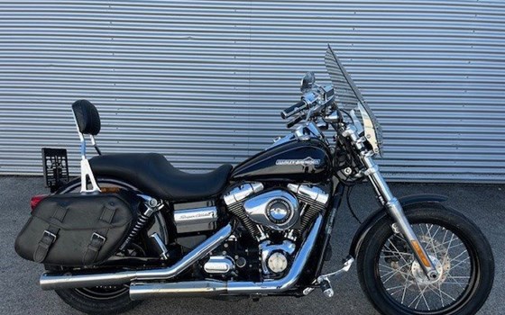Gebrauchtmotorrad Harley-Davidson Dyna Super Glide Custom FXDC - Bild 2 Gebrauchtmotorrad Harley-Davidson Dyna Super Glide Custom FXDC - Bild 2