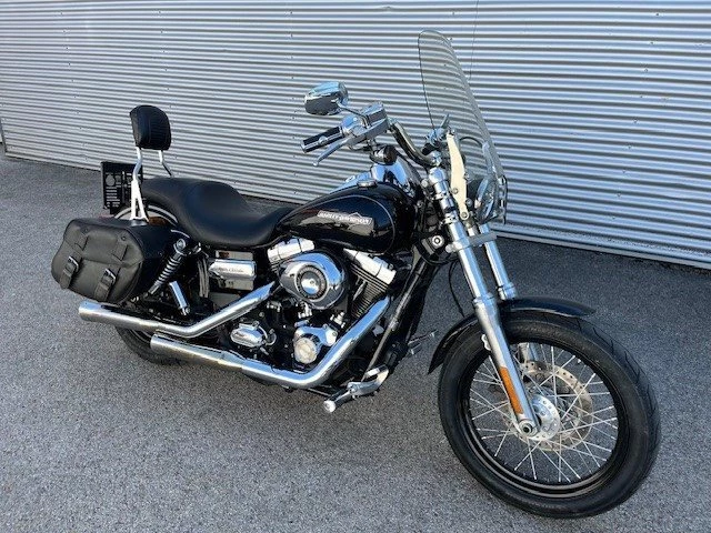 Harley-Davidson Dyna Super Glide Custom FXDC (Vivid Black) - Bild 4